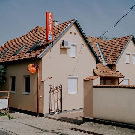 Makó Aranyhid Vendeghaz酒店 外观 照片